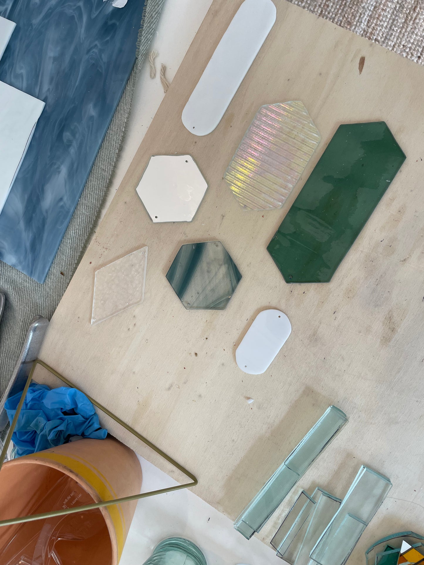 BARCELONA: Small Glass Crafting Workshop, create your Suncatcher!