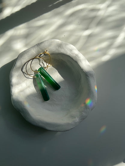 Glasohrringe Rectangle mit goldener Creole