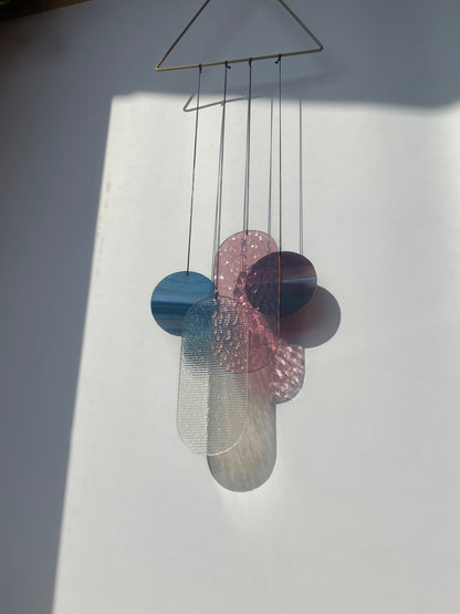 Rosa irisierender Wandbehang im Art Déco Stil