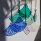 Japanische Wellen Glas. Modern Glass Art, boho Wandbehang, Gartendeko Gartenschmuck, Windspiel, Balkon Sommerdeko, Fensterdeko zum hängen