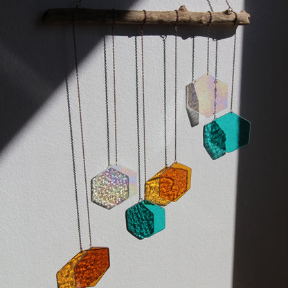 Honig Waben Sonnenfänger. balkon deko, Fensterdeko Frühling, Gartenschmuck ,honeycomb suncatcher, Fensterdeko Glas zum hängen, Wanddeko Glas