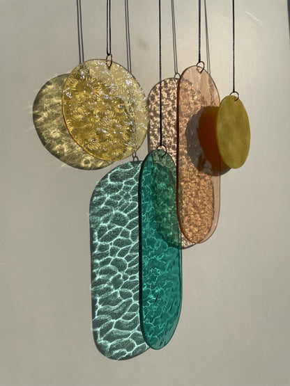 Pastell Wandbehang im Art Deco Stil, Modern Glass Art Sonnenfänger Lichtspiel mit geometrischem Glas, 30th birthday gift for women