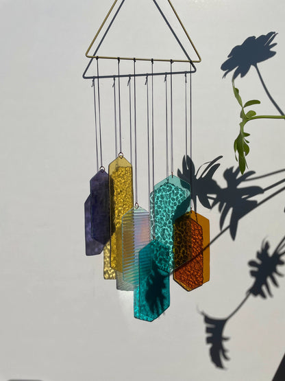 Mobile mit geometrischem Glas, Fenster Installation, Modern Glass Art Sonnenfänger Lichtspiel mit leuchtenden Elementen